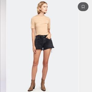 AGOLDE BLACK DENIM SHORTS SIZE 24 NEVER WORN